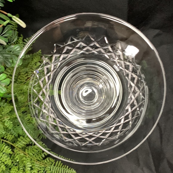 Beautiful Vintage Stuart of England cut crystal footed compote / candy dish - Picture 5 of 10